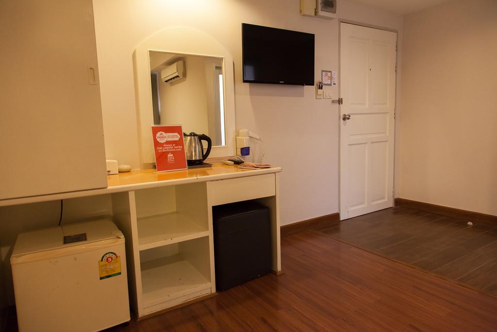Zen Rooms Pratunam 방콕 외부 사진